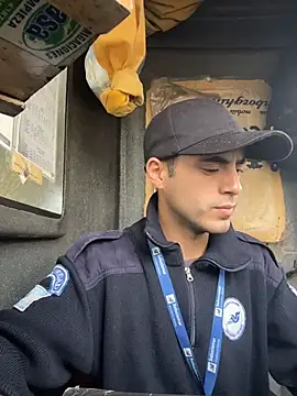 Snapshot of CaneLo0789 chatting on November 4, 2025, 2:49 pm CaneLo0789 online show from November 4, 2025, 2:49 pm