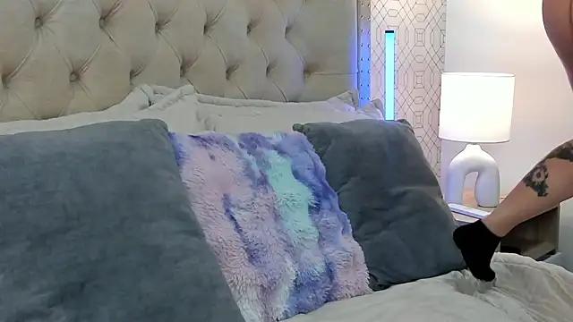 SuccubusDolly online show from January 6, 2026, 8:23 pm