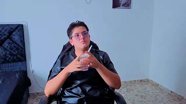 Ryan Doretti online show from December 18, 2025, 4:02 pm