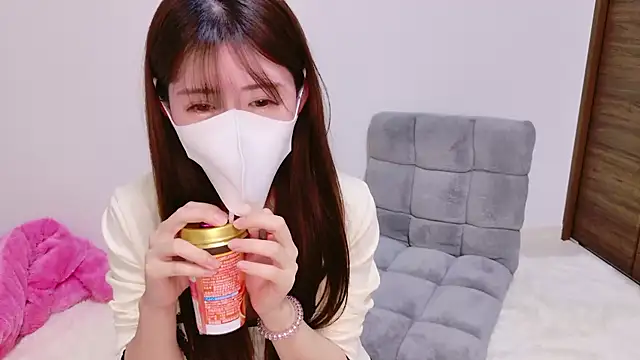 Snapshot of ena_7 chatting on November 2, 2025, 4:20 pm ena 7 online show from November 2, 2025, 4:20 pm