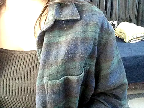 Snapshot of Anaconda-Mall chatting on February 3, 2026, 6:02 pm Anaconda-Mall online show from February 3, 2026, 6:02 pm