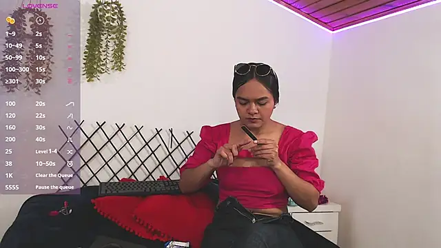 shiara blake online show from October 18, 2025, 3:02 pm