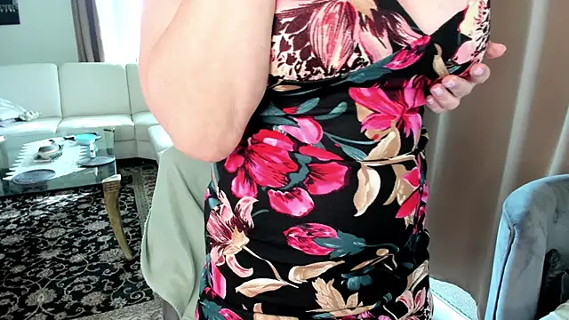 Natascha-Hill online show from September 12, 2025, 9:42 am