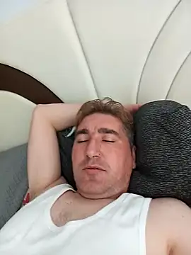 mert0359 online show from October 27, 2025, 11:25 am