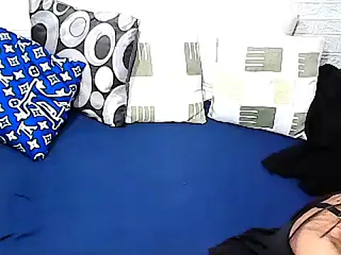 Snapshot of xxhottinybabe chatting on February 28, 2026, 12:55 am xxhottinybabe online show from February 28, 2026, 12:55 am