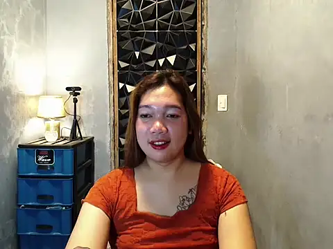 Snapshot of ur_sexymaurice chatting on April 26, 2026, 11:02 pm ur sexymaurice online show from April 26, 2026, 11:02 pm