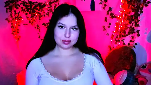 ChloeRicc online show from December 17, 2025, 5:30 pm