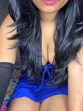 Cute-Samayra online show from May 24, 2026, 2:38 am