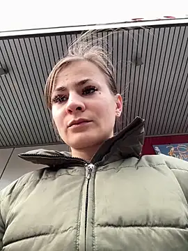 Snapshot of IsabellaEtha chatting on October 31, 2025, 10:38 am IsabellaEtha online show from October 31, 2025, 10:38 am