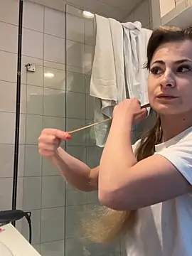 Snapshot of IsabellaEtha chatting on March 5, 2026, 1:18 pm IsabellaEtha online show from March 5, 2026, 1:18 pm