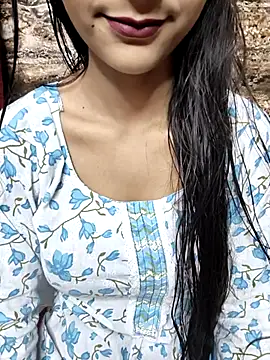 Snapshot of Indian-Aleena chatting on October 17, 2025, 7:33 am Indian-Aleena online show from October 17, 2025, 7:33 am