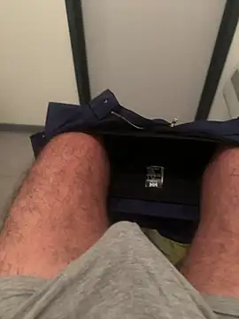 Snapshot of analtake13 chatting on September 10, 2025, 8:25 am analtake13 online show from September 10, 2025, 8:25 am