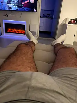 Snapshot of analtake13 chatting on October 31, 2025, 5:25 pm analtake13 online show from October 31, 2025, 5:25 pm