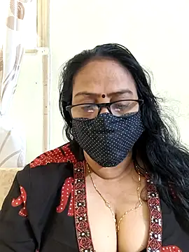 heera-rani online show from May 10, 2026, 5:12 am
