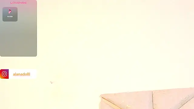 Snapshot of AlanaDoll chatting on March 9, 2026, 4:55 pm AlanaDoll online show from March 9, 2026, 4:55 pm