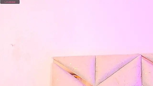 Snapshot of AlanaDoll chatting on March 12, 2026, 4:13 pm AlanaDoll online show from March 12, 2026, 4:13 pm