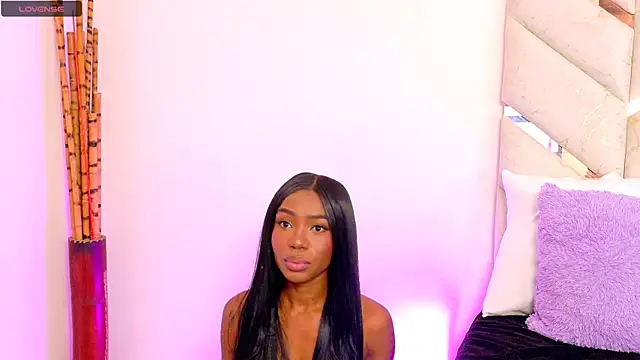 Snapshot of AlanaDoll chatting on March 26, 2026, 2:55 pm AlanaDoll online show from March 26, 2026, 2:55 pm