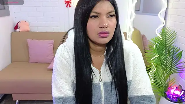 Lexy tay online show from December 15, 2025, 11:47 am