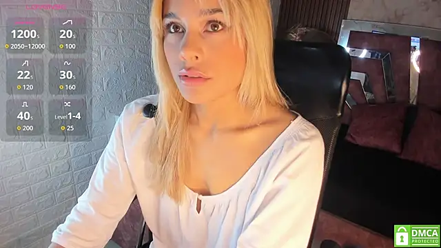 hot cupid01 online show from April 14, 2026, 10:43 am