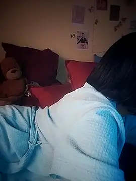 Snapshot of Seductive_Yellow_Titties chatting on September 12, 2025, 1:00 pm Seductive Yellow Titties online show from September 12, 2025, 1:00 pm