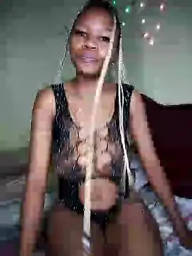 Seductive Yellow Titties online show from February 13, 2026, 2:40 am