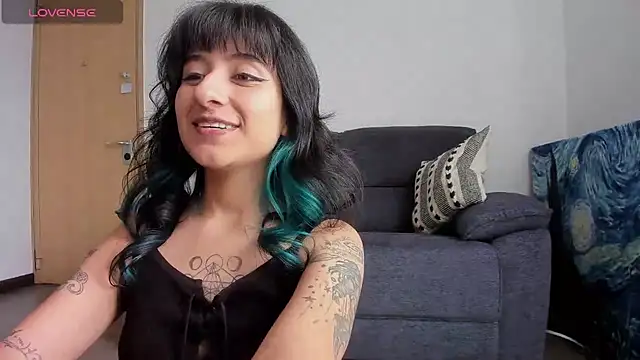 Snapshot of atenea_dragon__ chatting on August 3, 2026, 7:06 pm atenea dragon online show from August 3, 2026, 7:06 pm