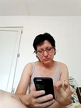 Vera Elle online show from November 6, 2025, 8:04 am