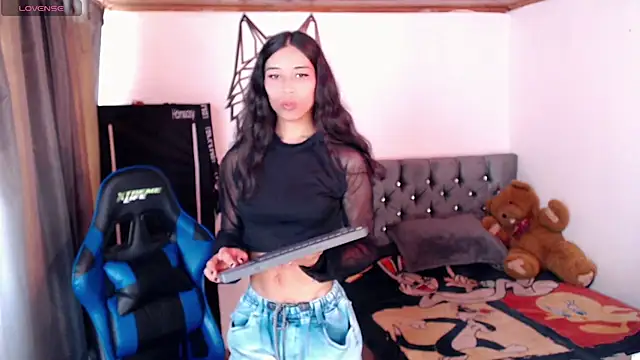 Sweet-Cris online show from September 11, 2025, 6:08 pm