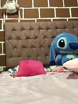 Snapshot of Rachellcooperrr chatting on March 12, 2026, 8:59 pm Rachellcooperrr online show from March 12, 2026, 8:59 pm