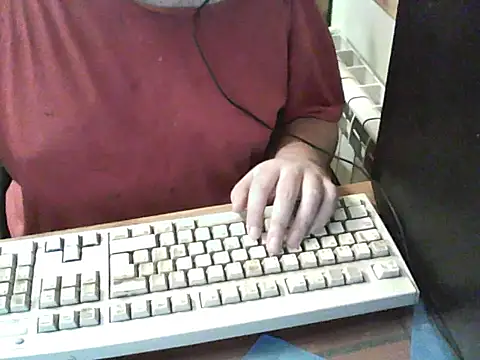 Snapshot of BENDER_50000 chatting on March 28, 2026, 10:53 pm BENDER 50000 online show from March 28, 2026, 10:53 pm