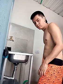 andresSalasSS online show from April 15, 2026, 4:25 pm