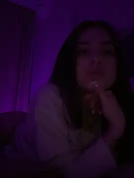 Snapshot of BendmeMood chatting on January 9, 2026, 4:04 am BendmeMood online show from January 9, 2026, 4:04 am