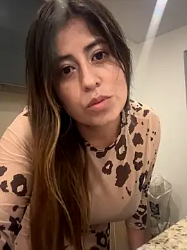 Snapshot of xSweetAlessiax chatting on November 17, 2025, 12:05 am xSweetAlessiax online show from November 17, 2025, 12:05 am