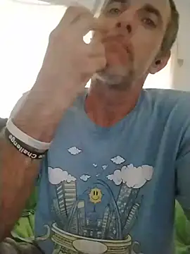 jarjar83 online show from June 1, 2026, 11:50 pm