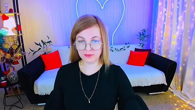 YourUniverser online show from April 18, 2026, 9:24 am