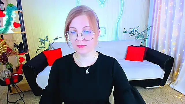 Snapshot of YourUniverser chatting on July 2, 2026, 9:37 am YourUniverser online show from July 2, 2026, 9:37 am