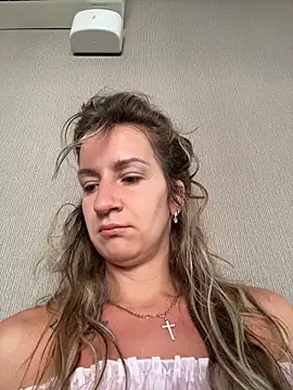 EvvaMur online show from November 26, 2025, 1:50 am