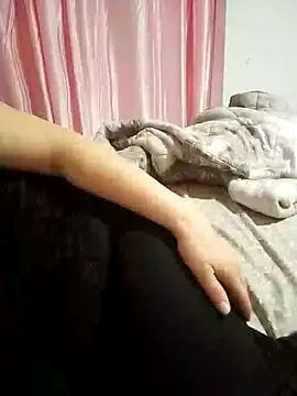 Snapshot of zerdaliii chatting on March 15, 2026, 6:36 pm zerdaliii online show from March 15, 2026, 6:36 pm