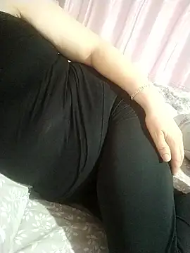 Snapshot of zerdaliii chatting on March 28, 2026, 7:57 pm zerdaliii online show from March 28, 2026, 7:57 pm