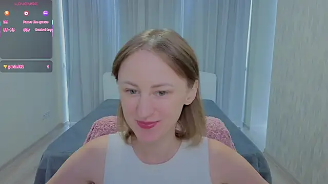 LuluChiiii online show from September 10, 2025, 10:26 am