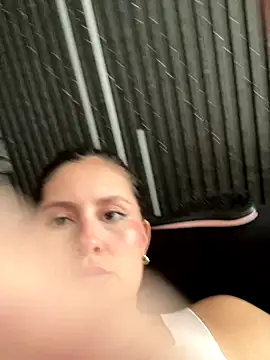 ALYSON HARPER online show from September 27, 2025, 5:18 pm