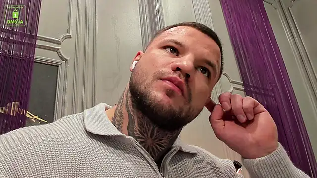 OliverSport online show from November 28, 2025, 10:40 am