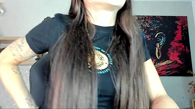 aitana baker  online show from February 20, 2026, 3:25 am