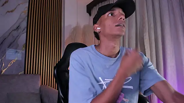 JulienSaint online show from March 3, 2026, 11:27 am