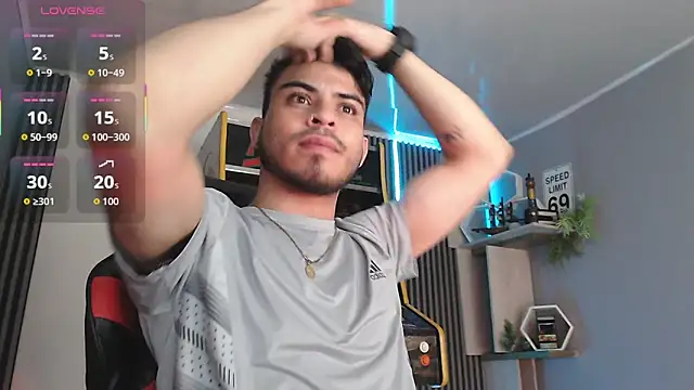 Bastian MCcormick online show from November 3, 2025, 12:50 pm