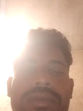 Snapshot of Chloe_1122 chatting on March 11, 2025, 1:37 am Chloe 1122 online show from March 11, 2025, 1:37 am