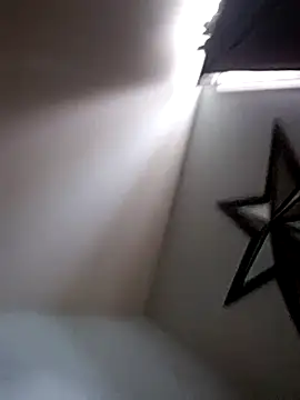 djcarey369159 online show from April 1, 2026, 1:01 pm