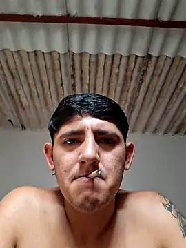 Snapshot of Joel4518 chatting on April 5, 2026, 1:30 pm Joel4518 online show from April 5, 2026, 1:30 pm