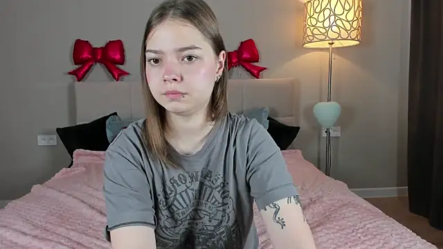 patriciapink online show from March 10, 2026, 5:12 am