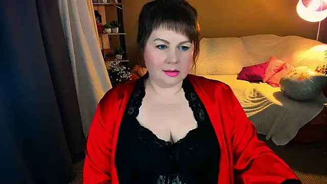 CrystaalStaar online show from February 4, 2026, 8:03 pm